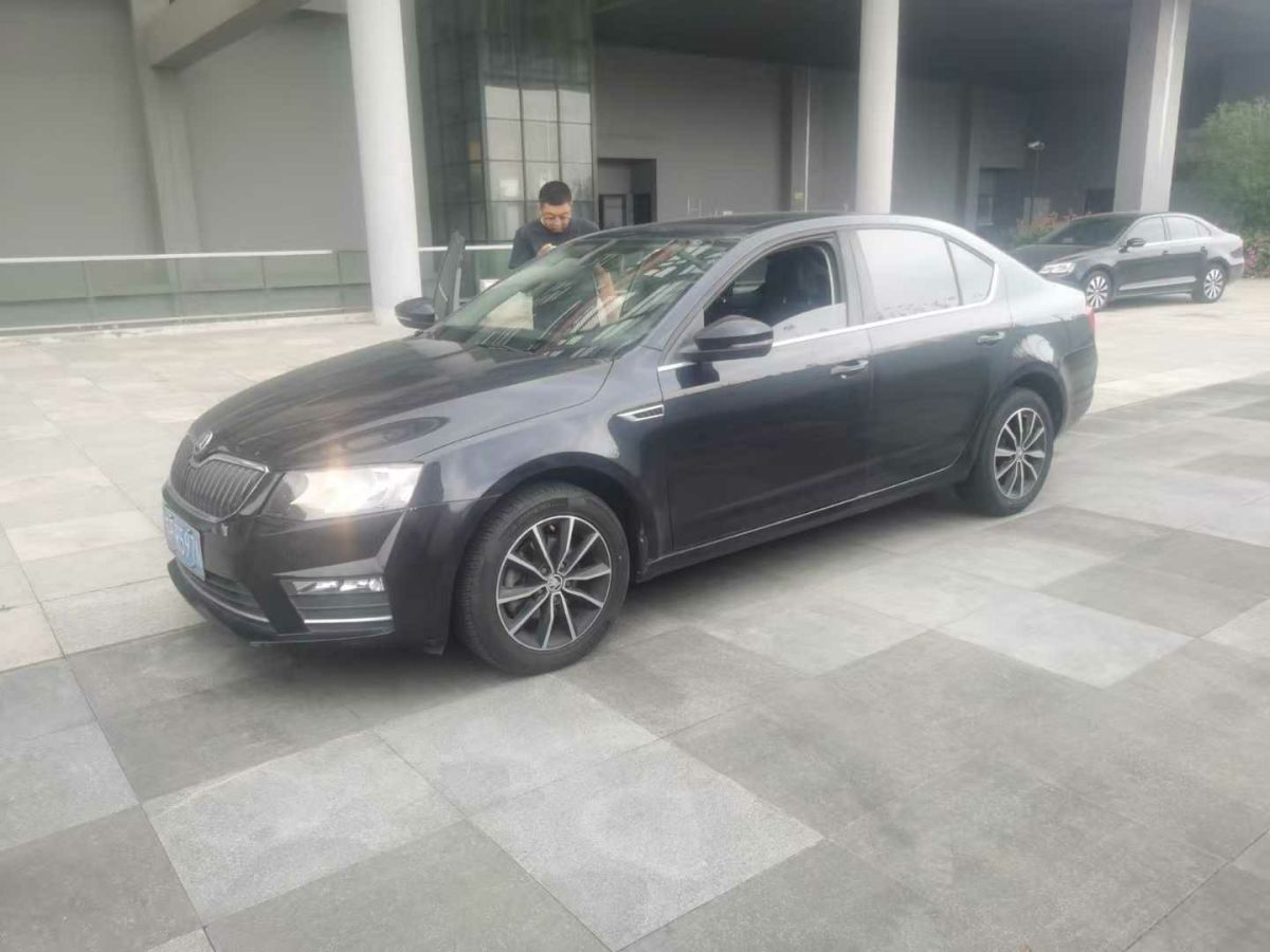 斯柯達(dá) 明銳  2016款 1.6L 手動(dòng)智行版圖片