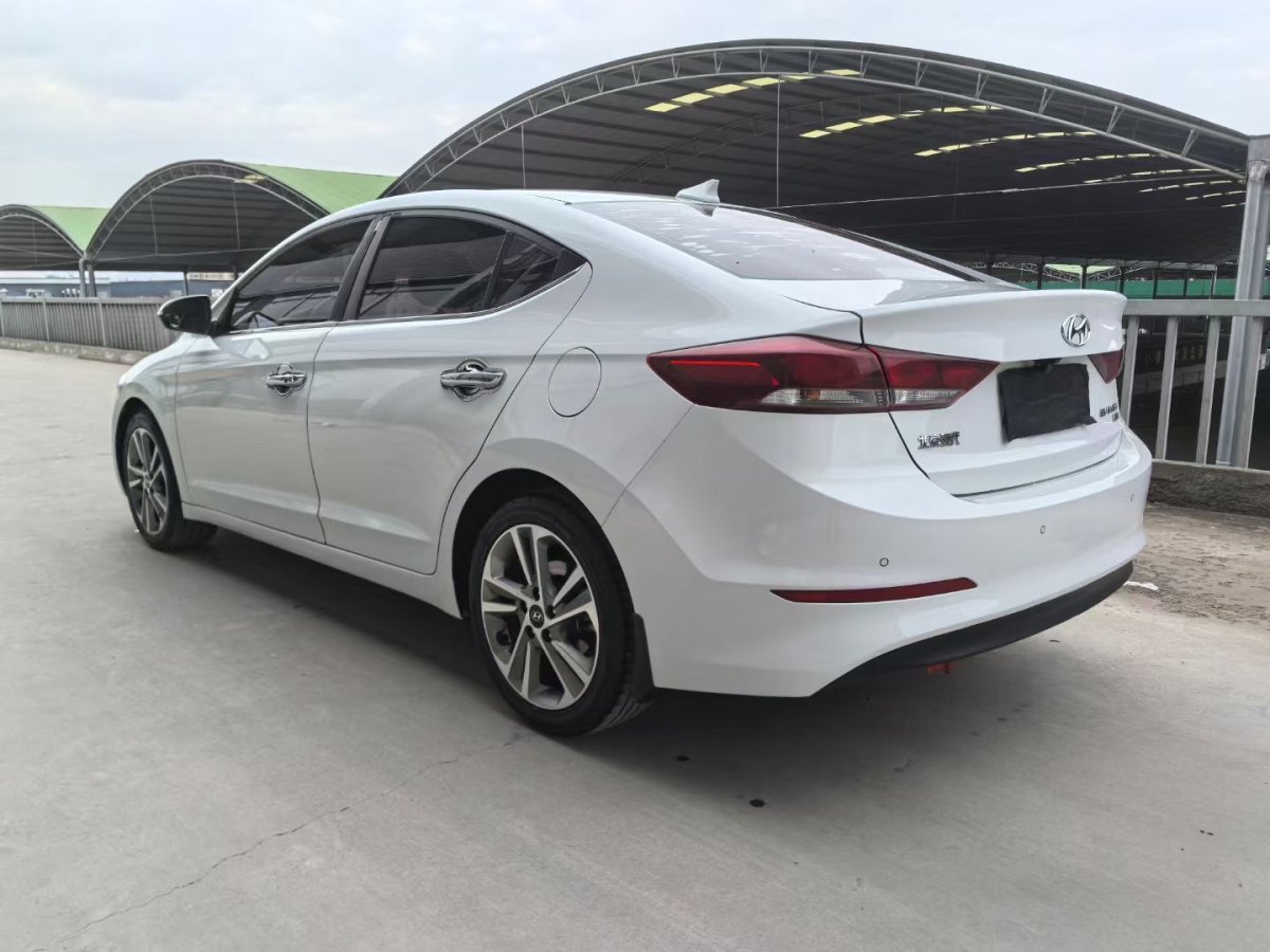 現(xiàn)代 朗動  2016款 1.6L 自動智能型圖片