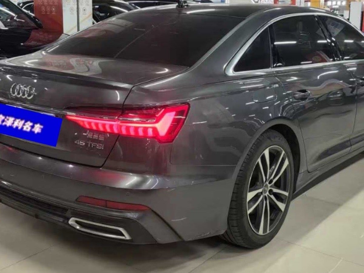 奧迪 奧迪A6L  2019款 45 TFSI 臻選動(dòng)感型圖片