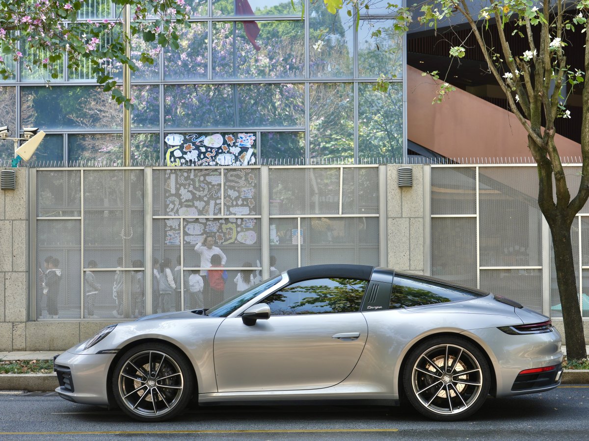 保時(shí)捷 911  2020款 Targa 4 3.0T圖片