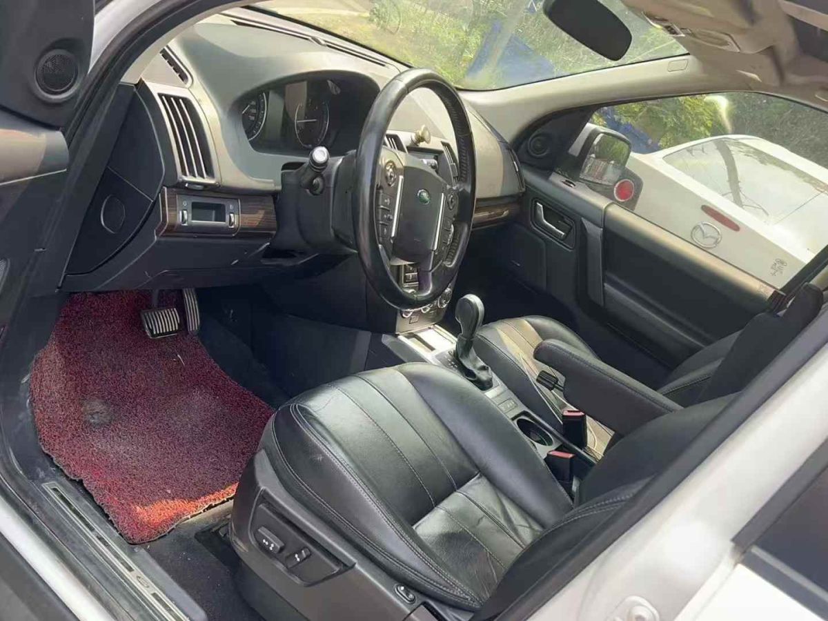 路虎 發(fā)現(xiàn)  2013款 4 3.0T SDV6 HSE 柴油版圖片