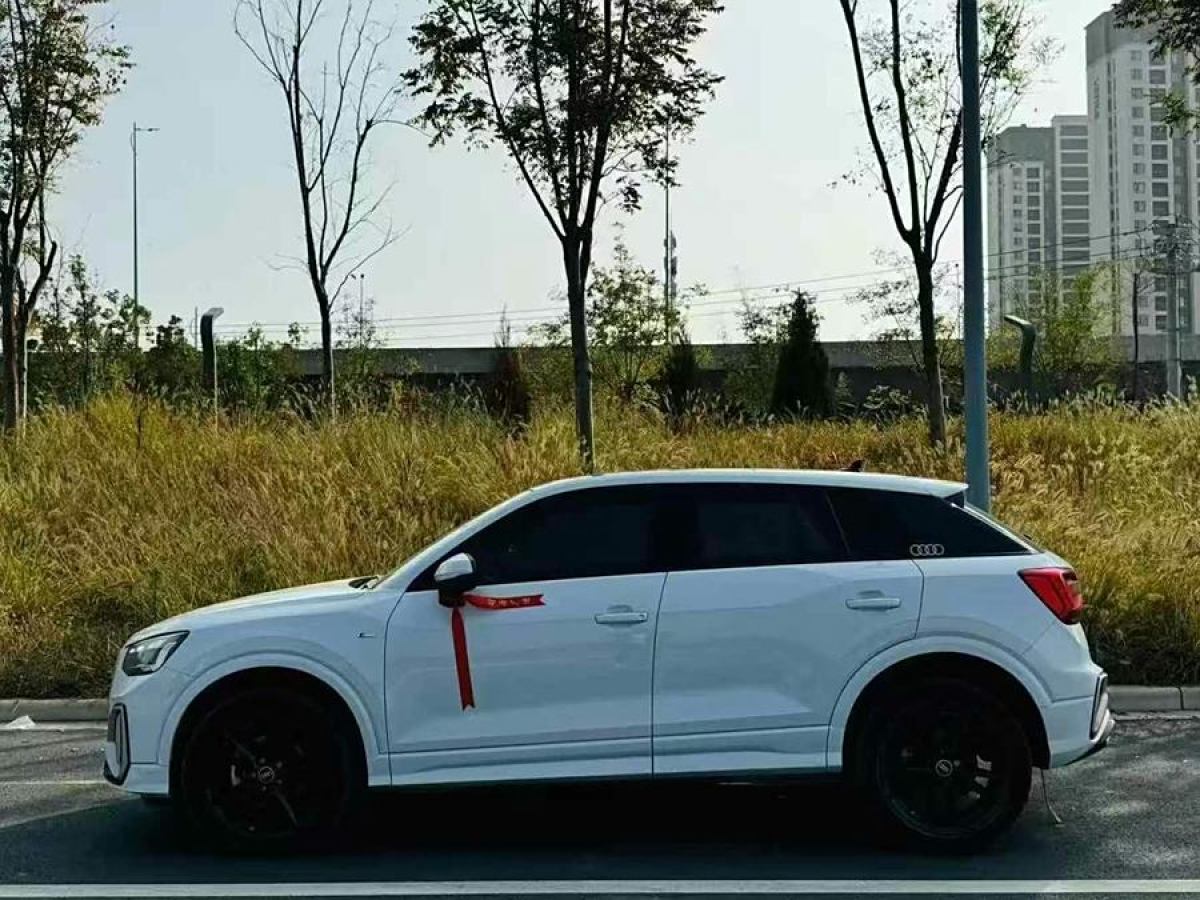 奧迪 奧迪Q2L  2022款 35 TFSI 進取動感型圖片