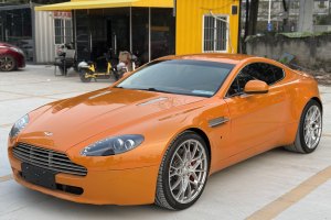 V8 Vantage 阿斯頓·馬丁 4.7L Sportshift Coupe