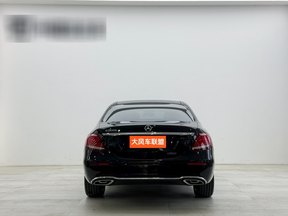奔馳 奔馳E級(jí)  2018款 改款 E 300 L 時(shí)尚型圖片