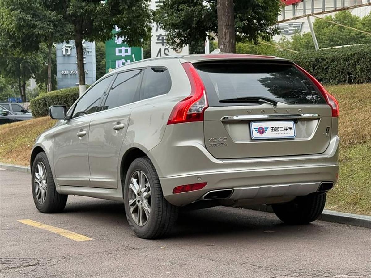 沃爾沃 XC60  2015款 T5 智進(jìn)版圖片