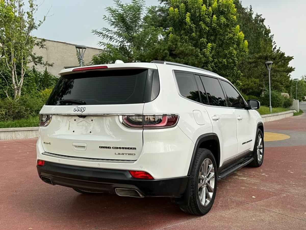 Jeep 大指揮官  2018款 2.0T 兩驅(qū)進(jìn)享版 國VI圖片