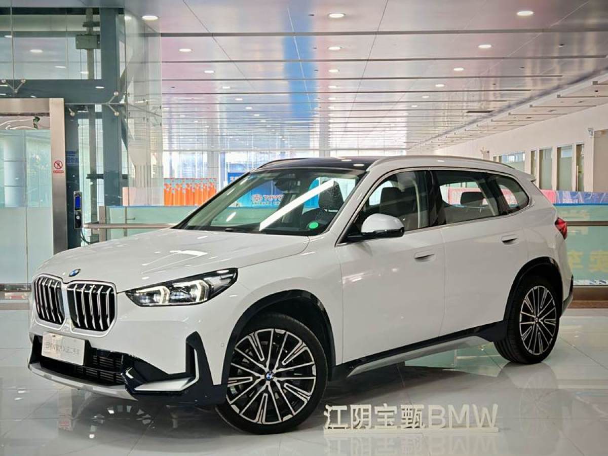 寶馬 寶馬X1  2023款 xDrive25Li X設(shè)計(jì)套裝圖片