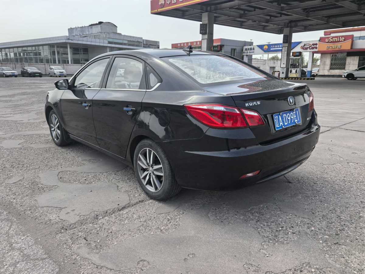 長安 逸動  2015款 1.6L 手動尊貴型 國V圖片