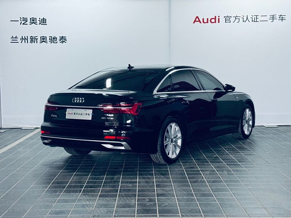 奧迪 奧迪A6L  2024款 45 TFSI 臻選動(dòng)感型圖片