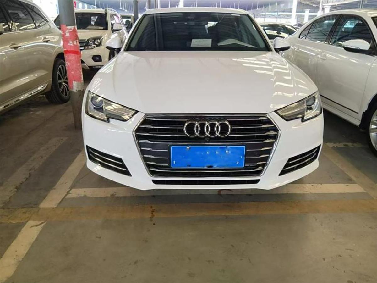 奧迪 奧迪A4L  2018款 30周年年型 40 TFSI 進(jìn)取型圖片