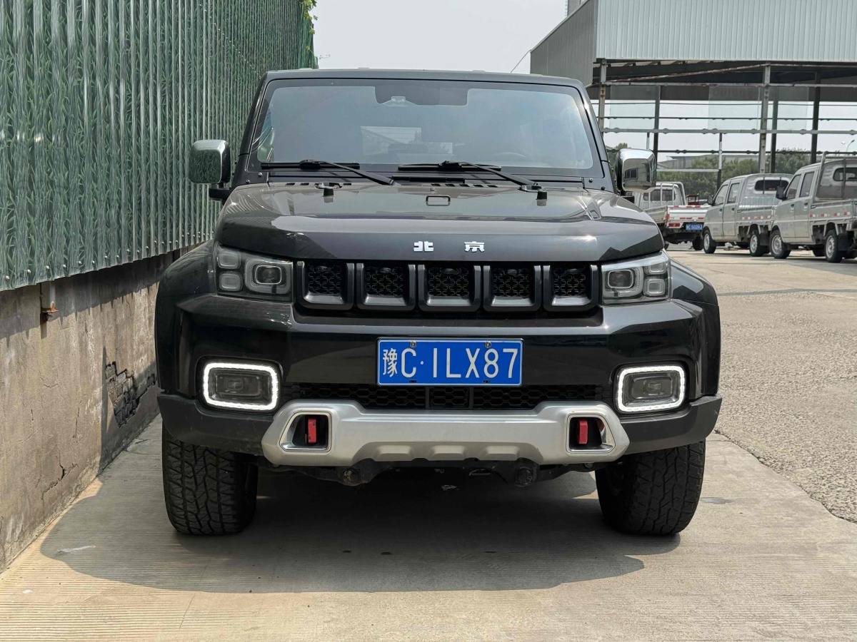 北京 BJ40  2018款 PLUS 2.3T 自动四驱旗舰版图片