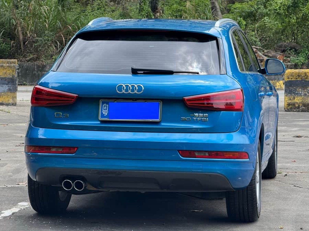 奧迪 奧迪Q3  2017款 30 TFSI 時(shí)尚型圖片