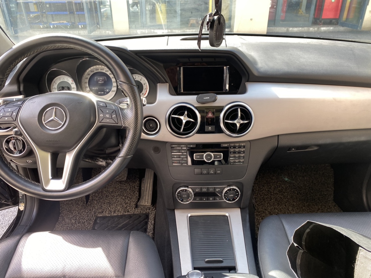 2015年01月奔馳 奔馳GLK級  2015款 GLK 260 4MATIC 動感型 極致版