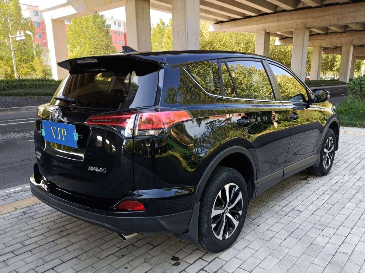 豐田 RAV4榮放  2019款 2.0L CVT兩驅(qū)先鋒版 國(guó)V圖片