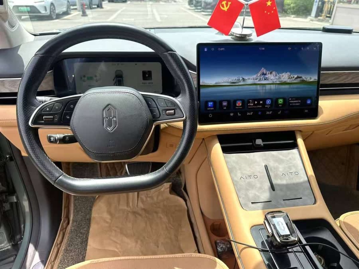賽力斯 問界M7  2022款 1.5T 增程式 兩驅(qū)舒適版圖片