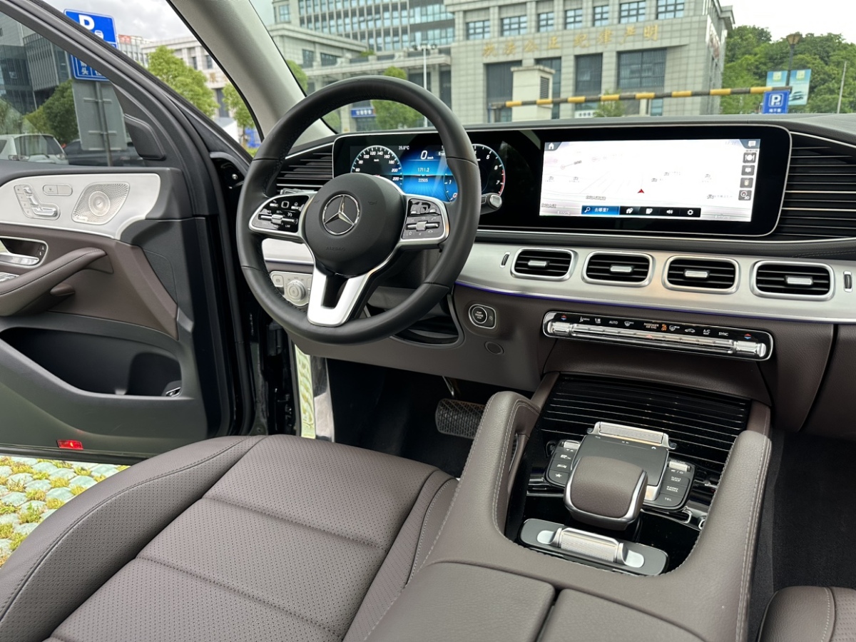 奔馳 奔馳GLE  2022款 改款 GLE 450 4MATIC 時(shí)尚型圖片