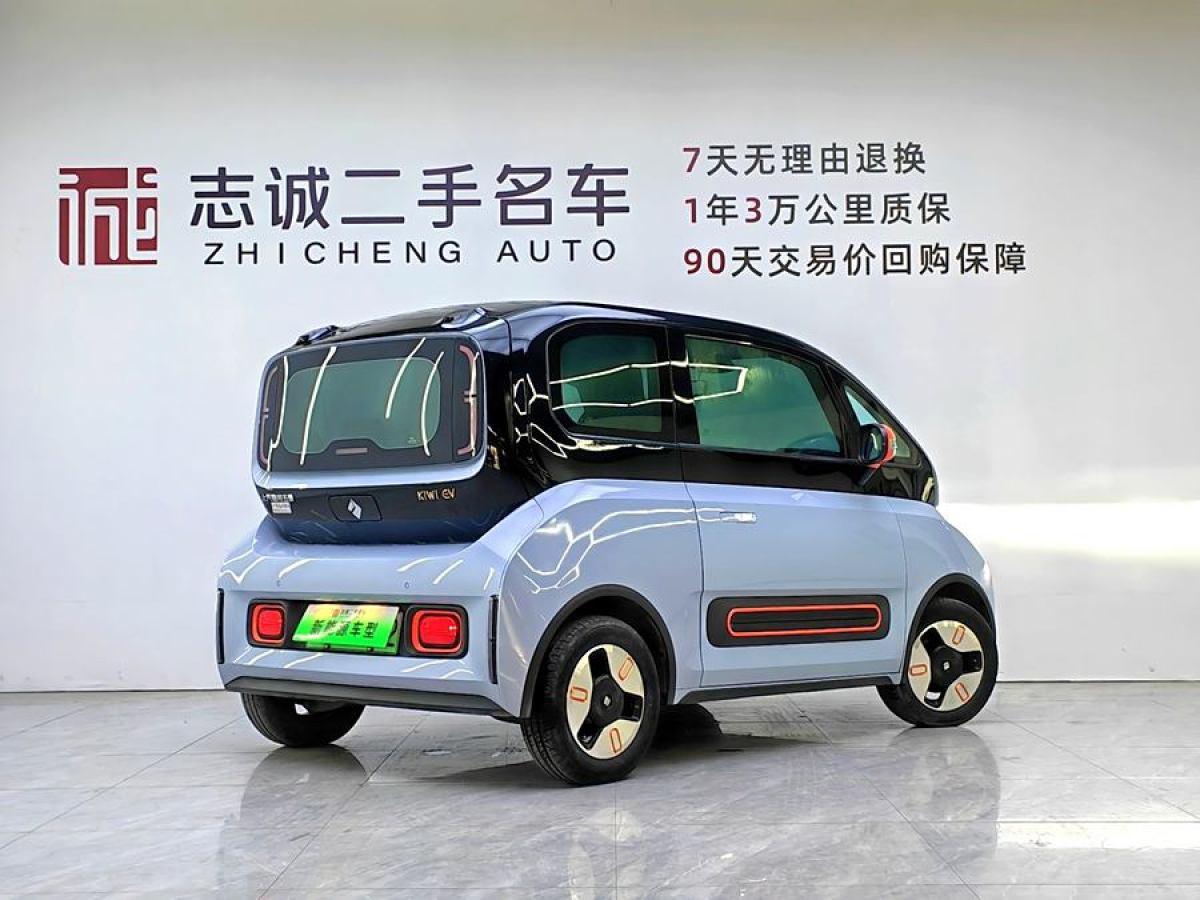 寶駿 寶駿KiWi EV  2022款 設計師輕享版 三元鋰圖片