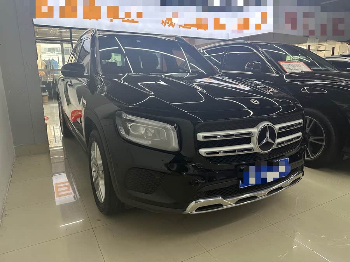 奔馳 奔馳GLB  2022款 改款 GLB 200 動感型圖片