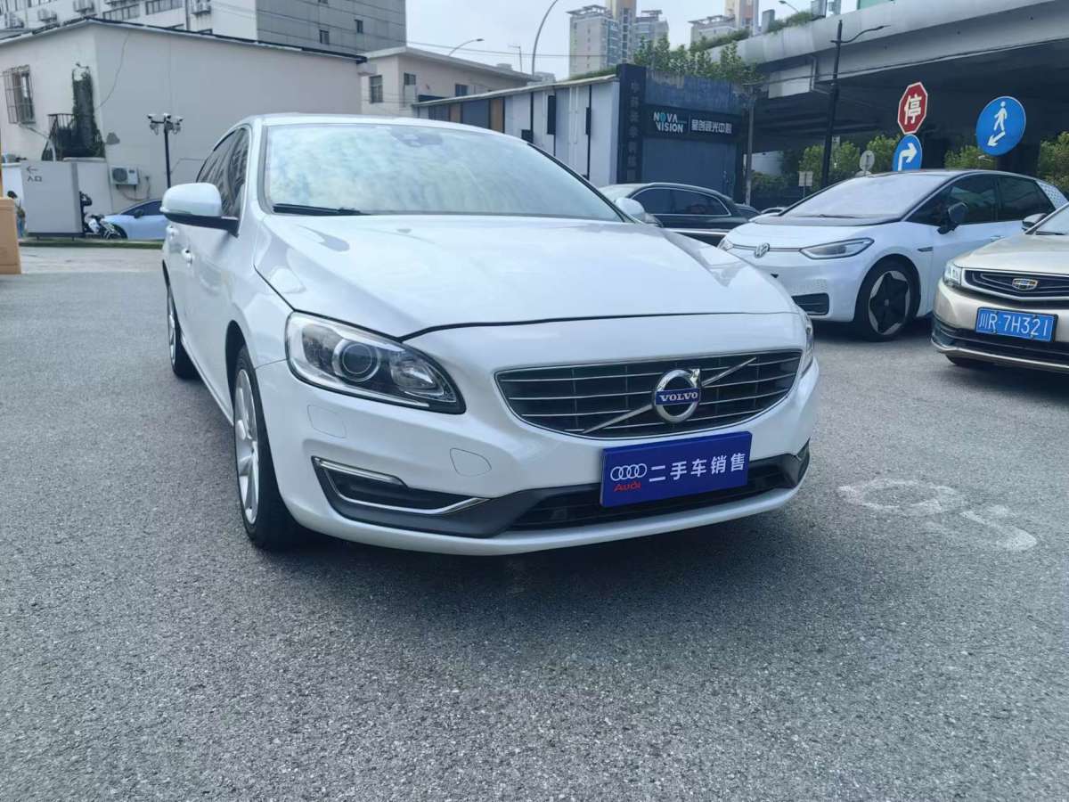 2016年6月沃爾沃 S60  2016款 L 2.0T T4 智遠(yuǎn)版