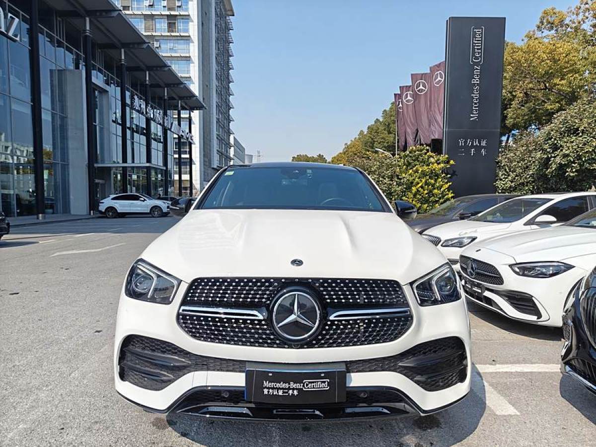 奔馳 奔馳GLE轎跑  2020款 GLE 450 4MATIC 轎跑SUV 時(shí)尚型圖片