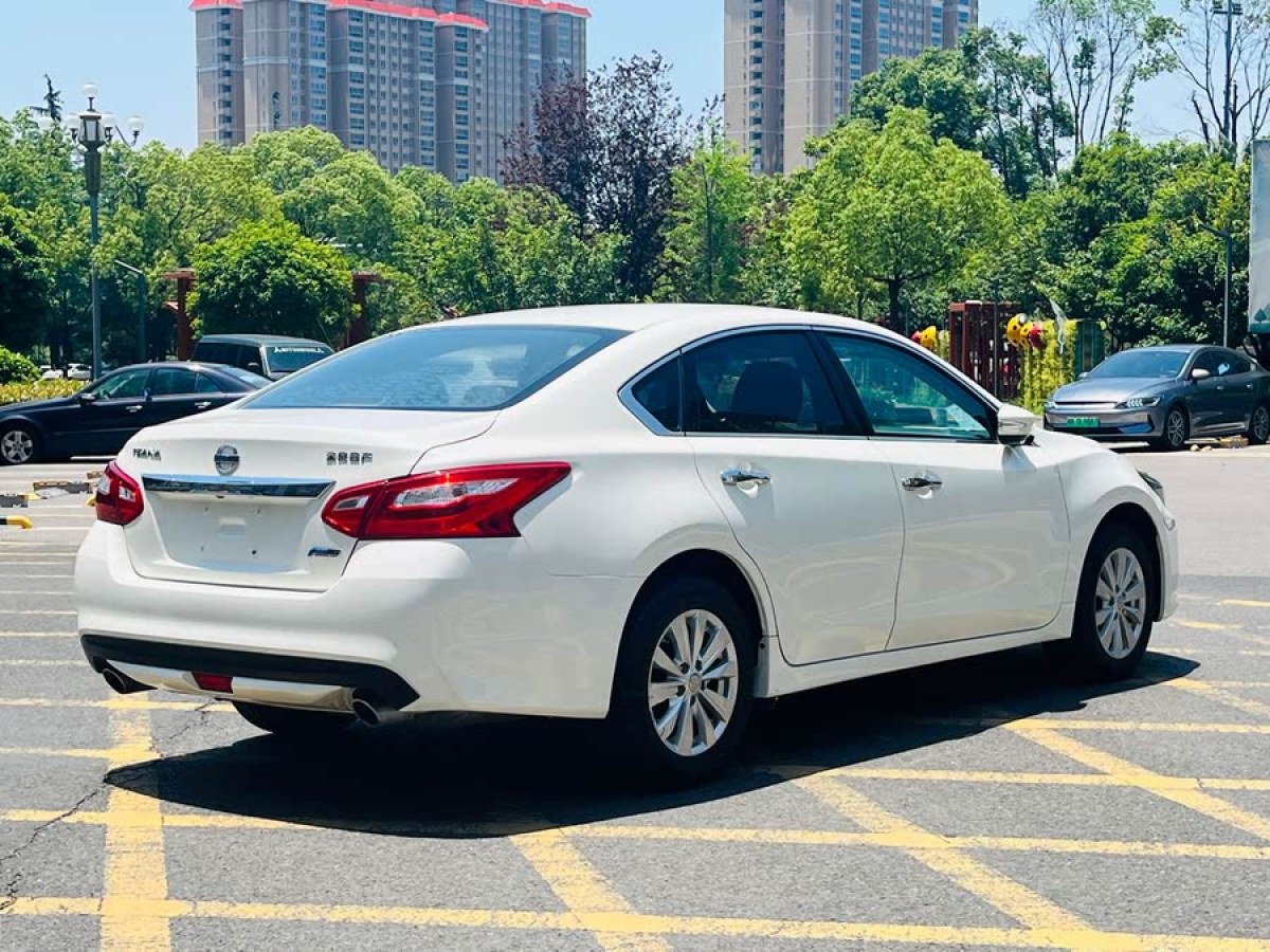 日產(chǎn) 天籟  2018款 2.0L XL 智進版圖片