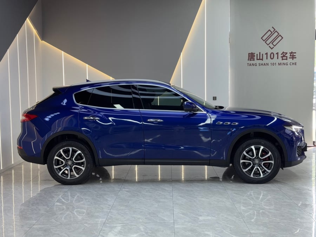 瑪莎拉蒂 Levante  2018款 3.0T 經(jīng)典版圖片