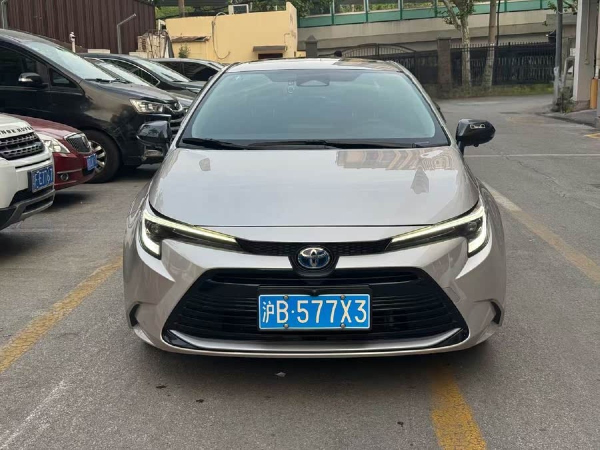 豐田 雷凌  2023款 智能電混雙擎 1.8L 運動版圖片