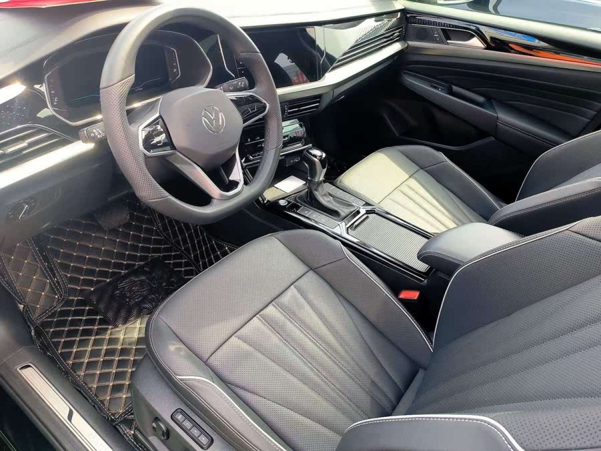 大眾 帕薩特  2024款 380TSI 星空豪華版圖片