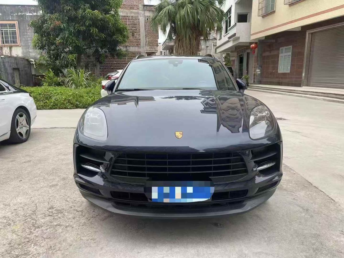 保時(shí)捷 Macan 圖片