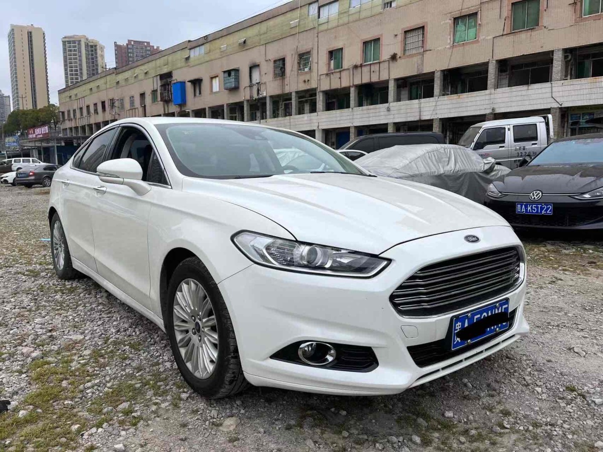 福特 蒙迪歐  2013款 2.0L GTDi200時(shí)尚型圖片