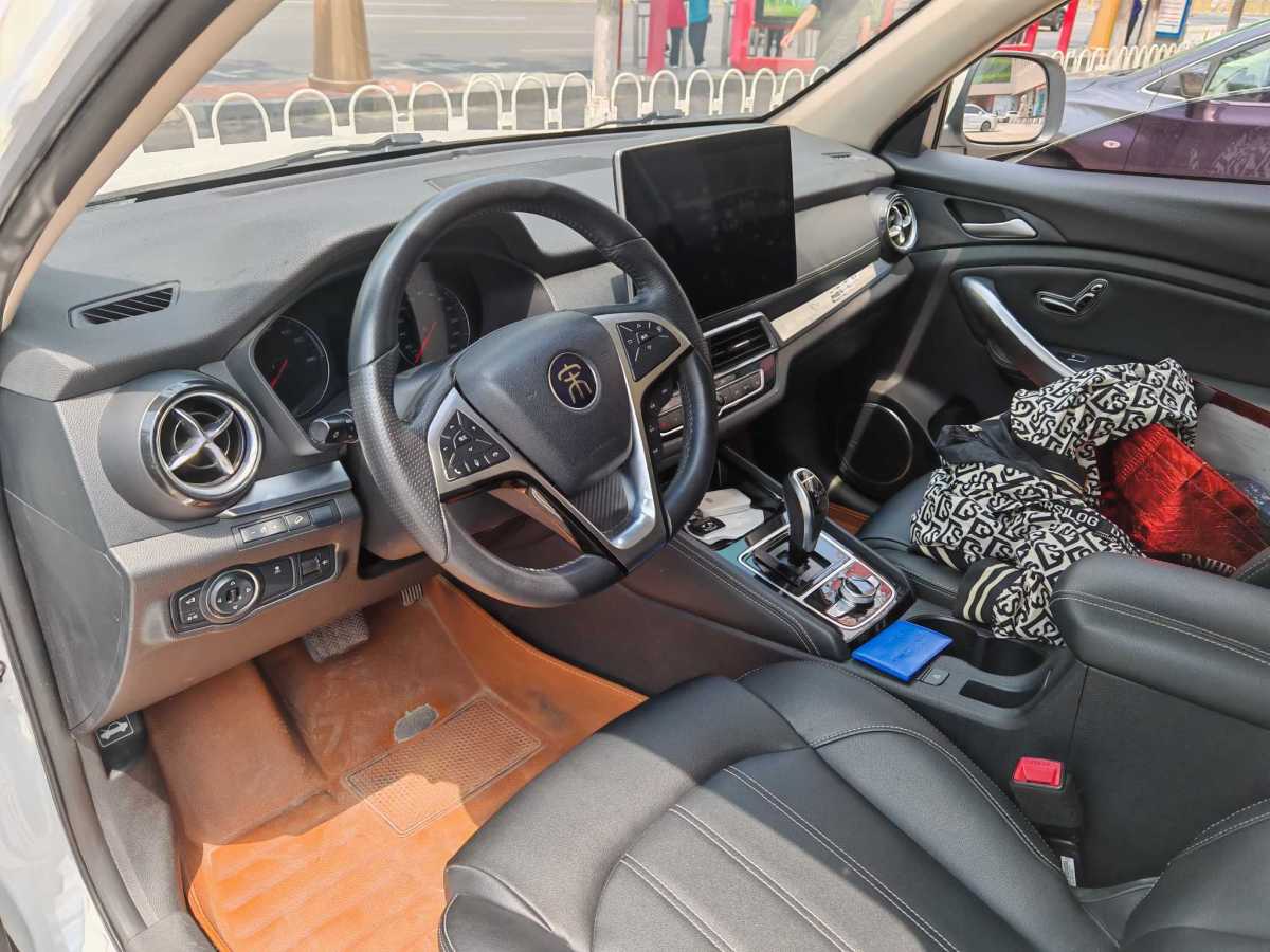 比亞迪 宋新能源  2019款 宋DM 1.5TID 智聯(lián)銳動型圖片