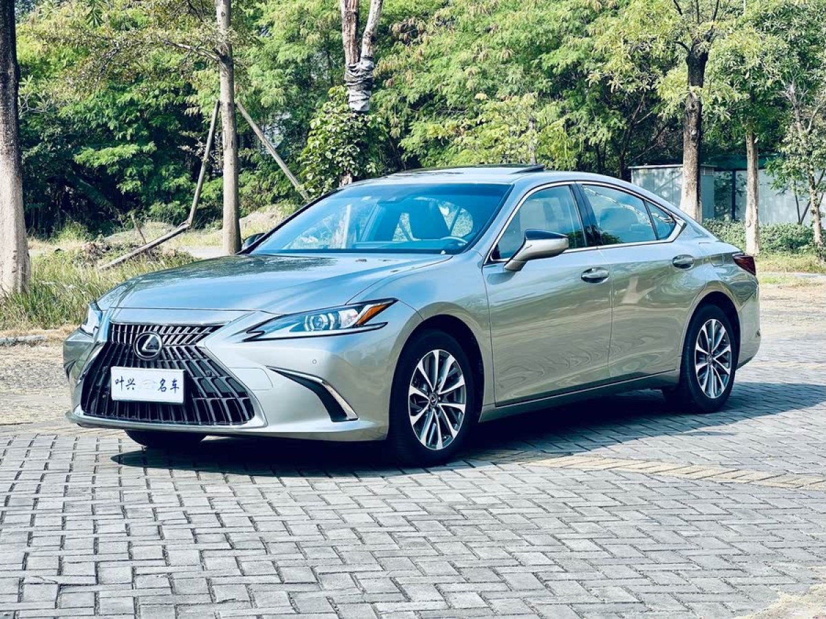 雷克薩斯 ES  2022款 200 卓越版圖片