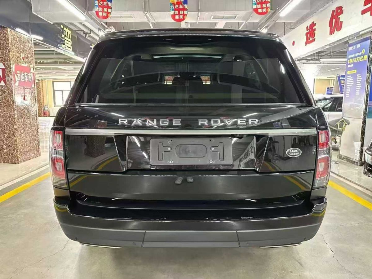 路虎 攬勝  2019款 3.0 V6 SC 傳世加長版圖片