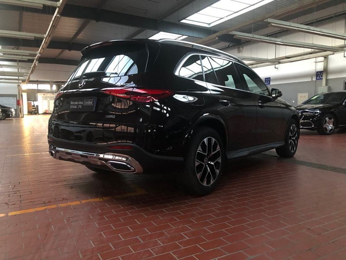 奔馳 奔馳GLC  2024款 改款 GLC 260 L 4MATIC 豪華型 5座圖片