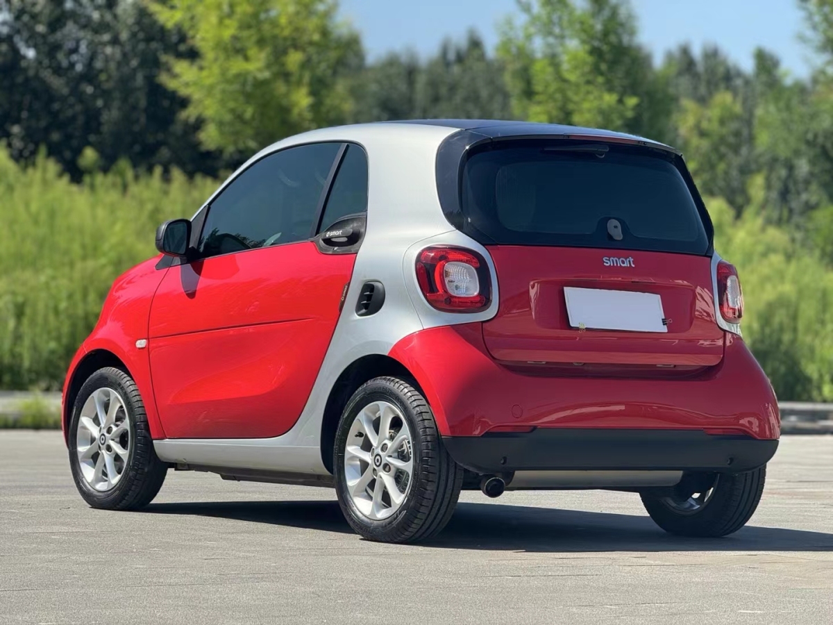 smart fortwo  2015款 1.0L 52千瓦硬頂靈動版圖片