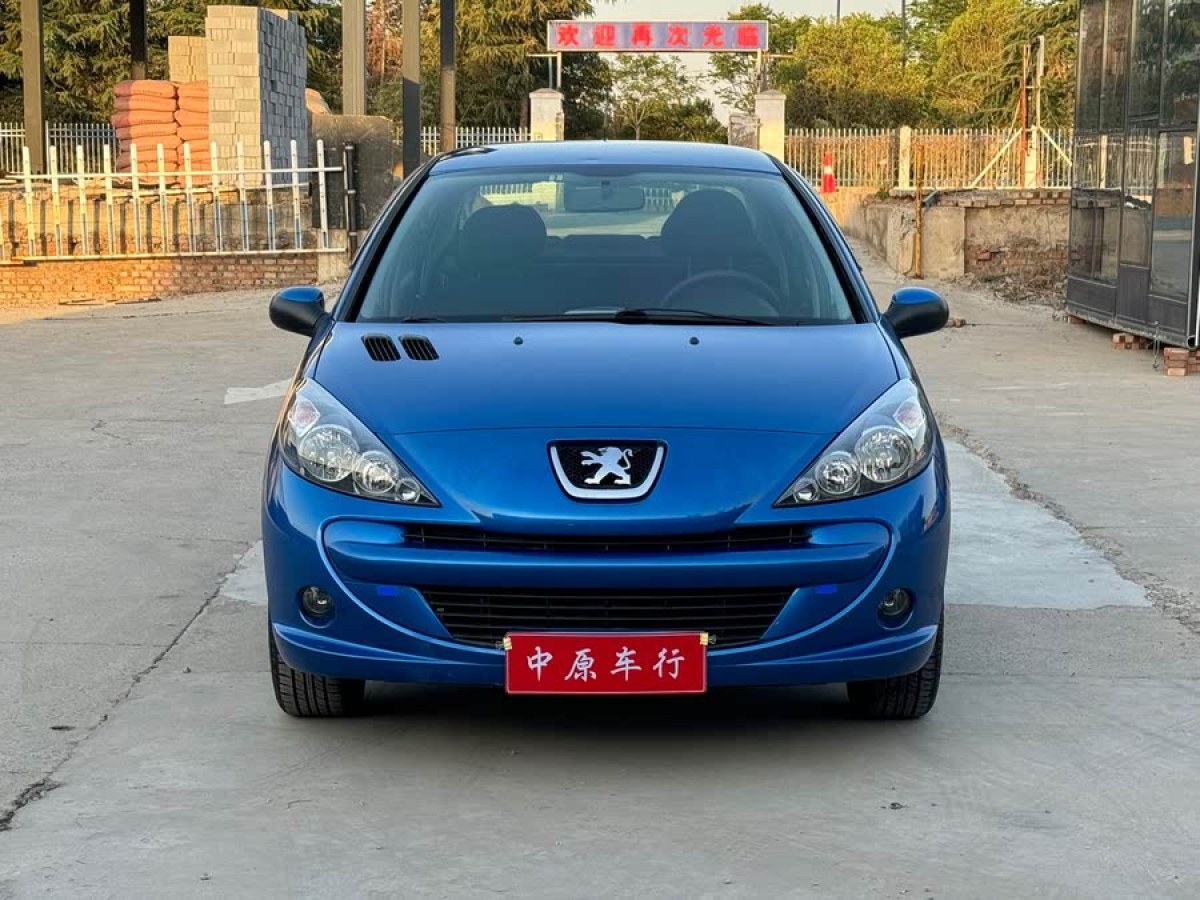 標(biāo)致 207  2011款 三廂 1.4L 手動(dòng)品樂(lè)版圖片