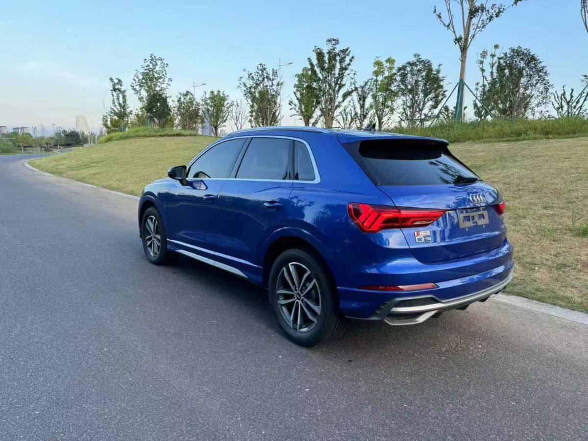 奧迪 奧迪Q3  2022款 35 TFSI 時尚動感型圖片