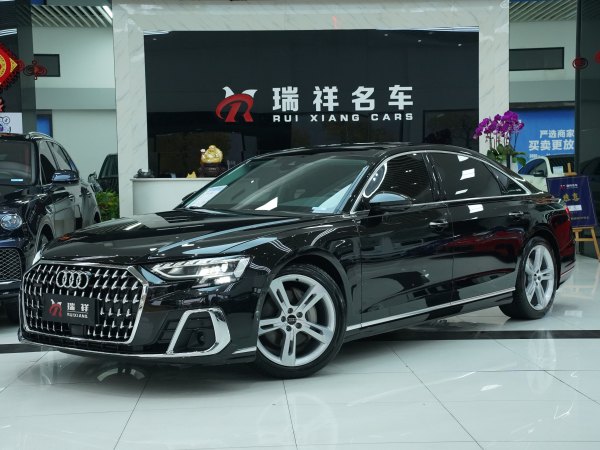 奥迪 奥迪A8  2023款 A8L 50 TFSI quattro 臻选型