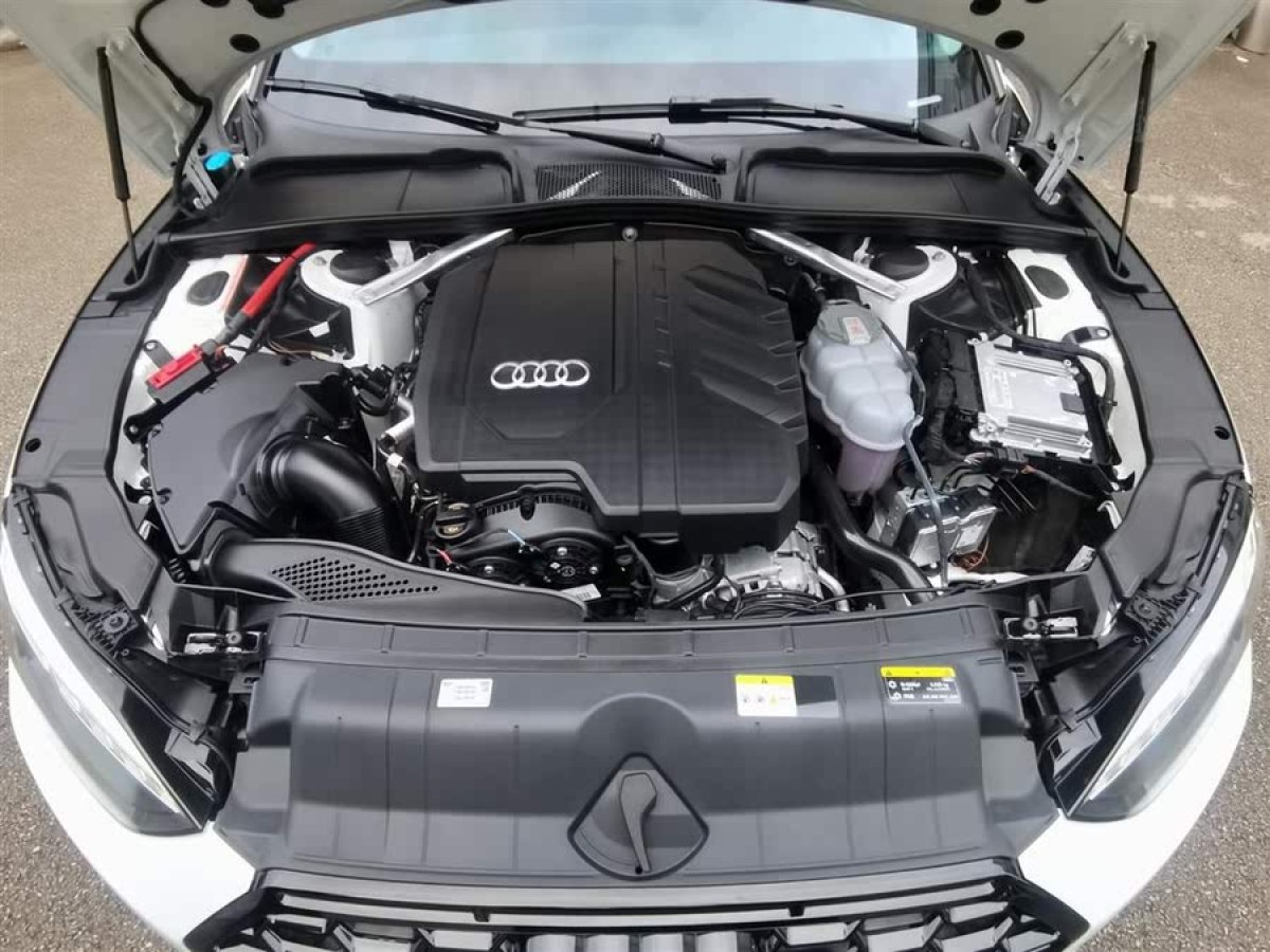 奧迪 奧迪A5  2023款 Sportback 40 TFSI quattro 豪華動感型圖片