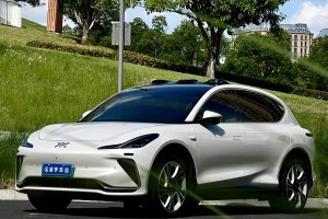 智己LS7 智己 100kWh Pro四驅(qū)版