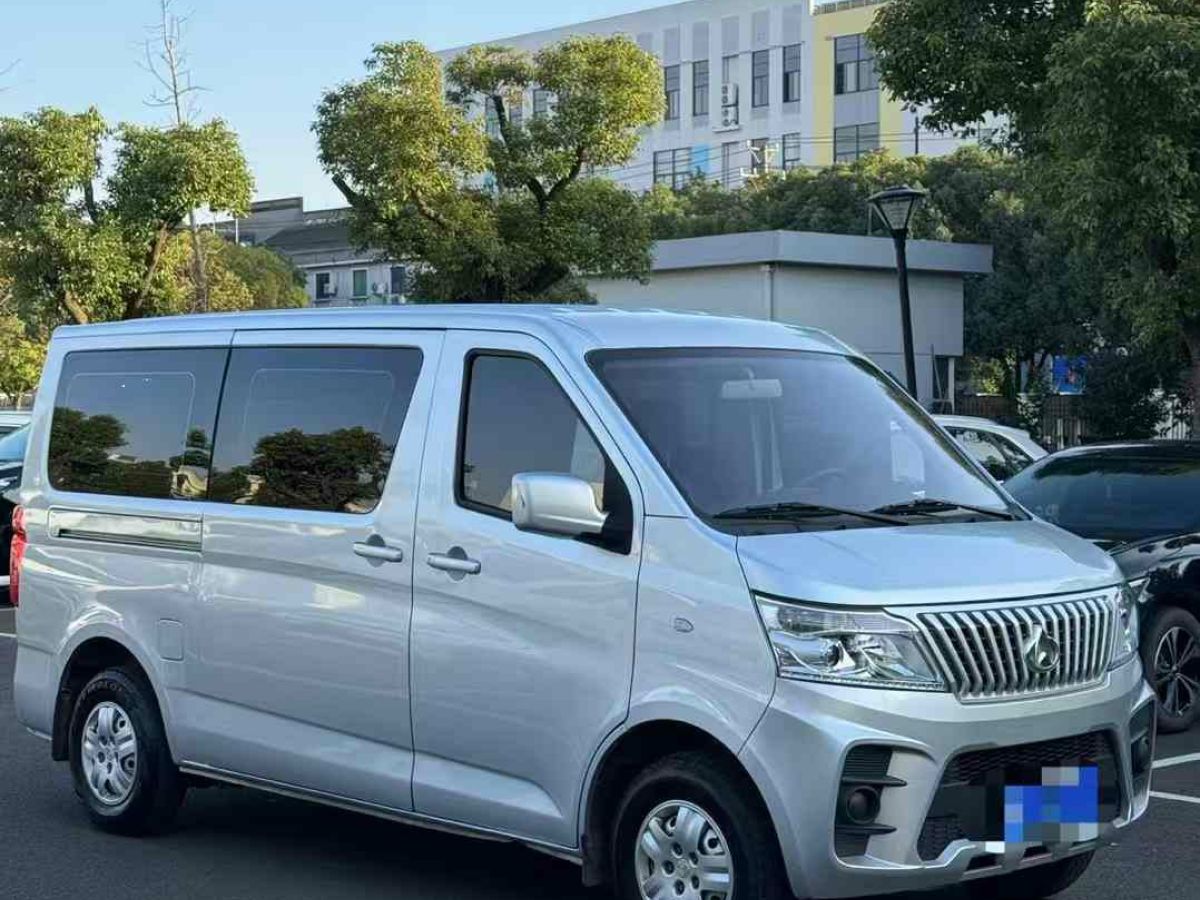 長(zhǎng)安歐尚 長(zhǎng)安睿行M60  2023款 1.5L GDI基本型客車6/7座圖片