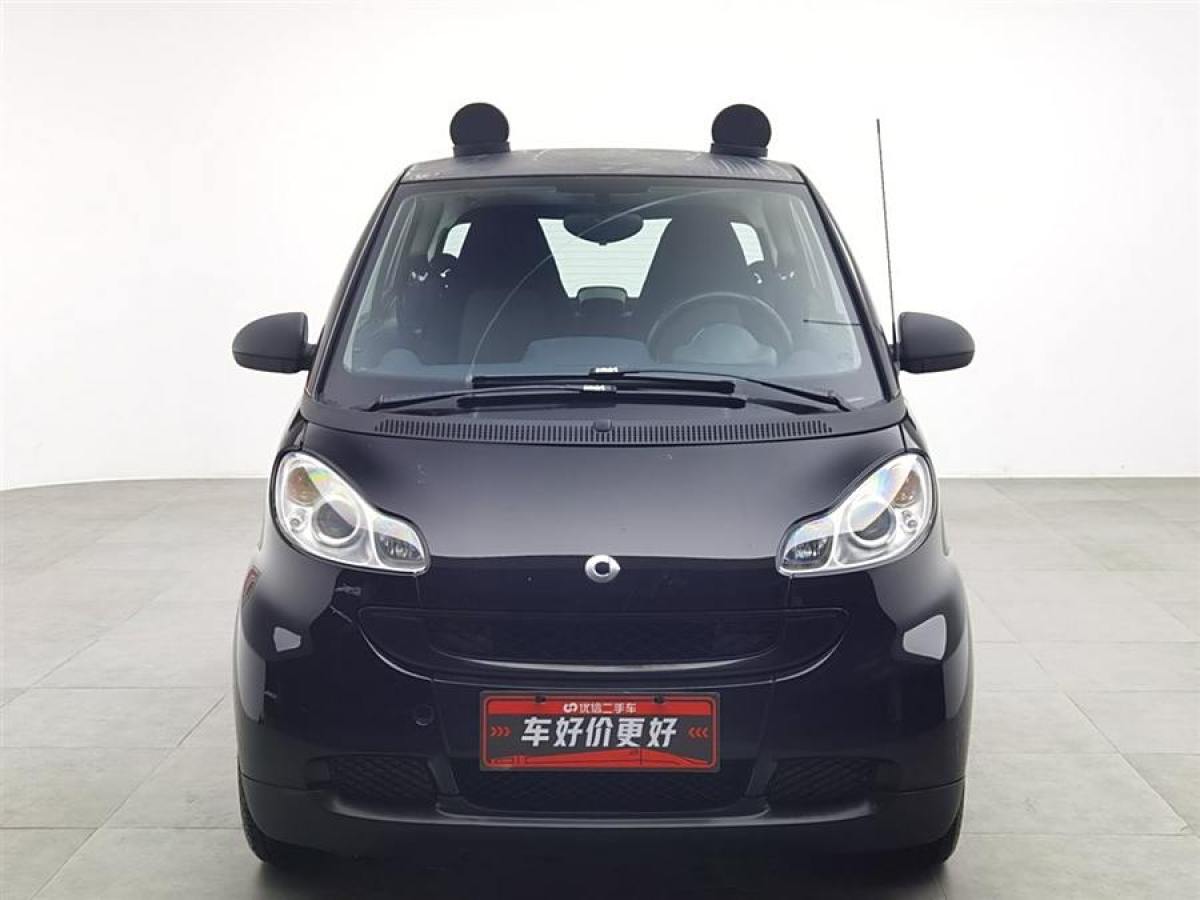 smart fortwo  2011款 1.0 MHD 硬頂標(biāo)準(zhǔn)版圖片