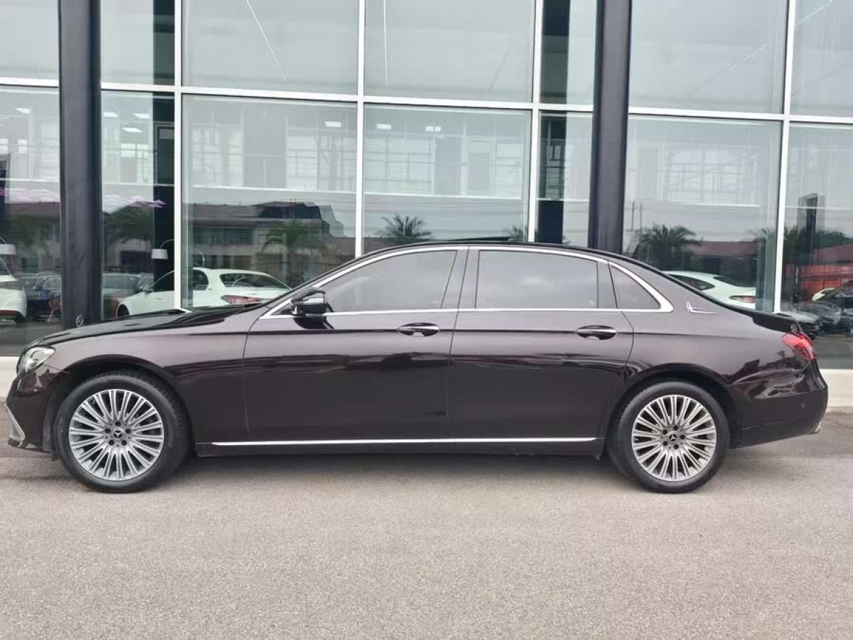 奔馳 奔馳E級  2021款 改款 E 300 L 豪華型圖片