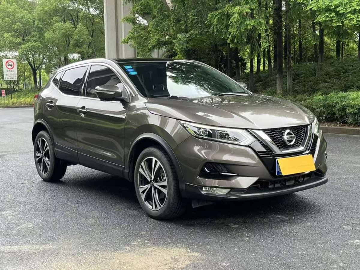 日產(chǎn) 逍客  2019款  2.0L CVT豪華版圖片