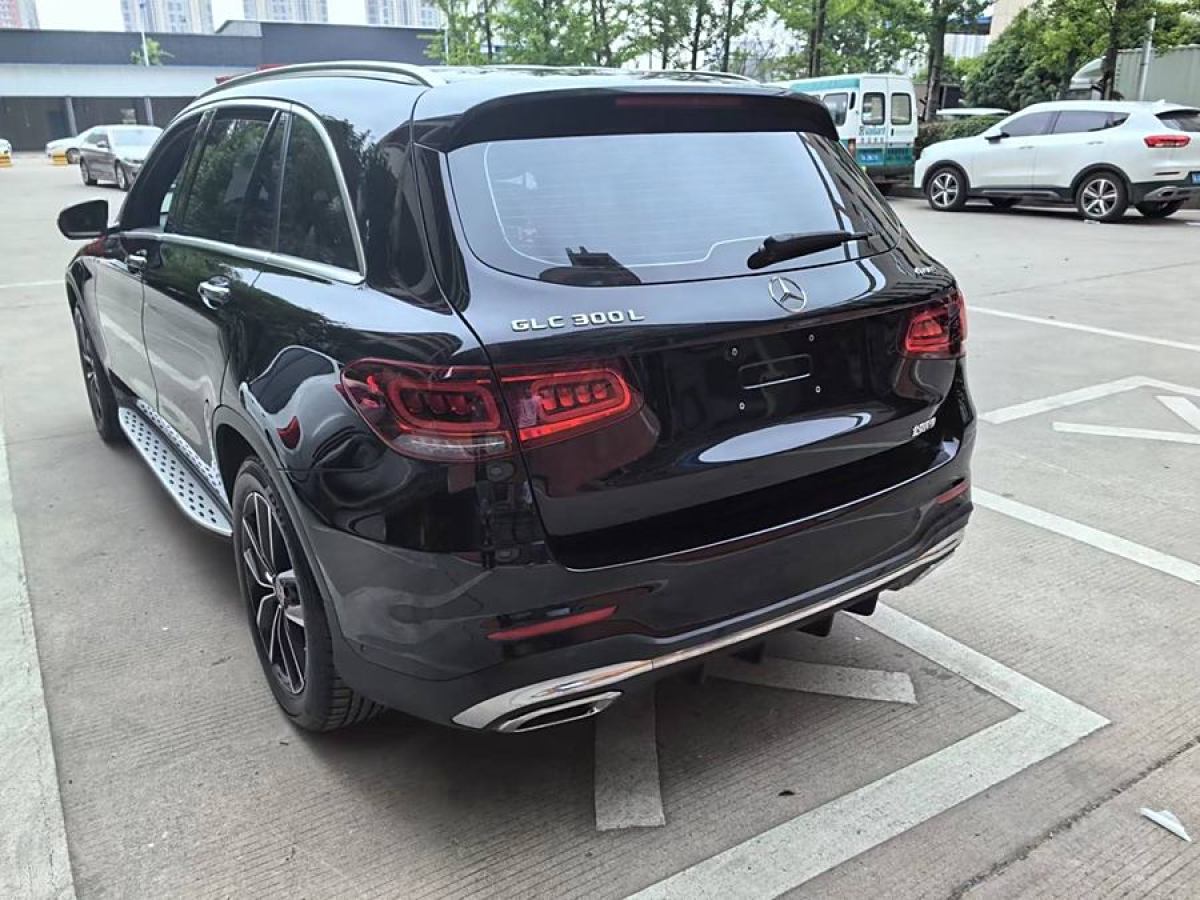 奔馳 奔馳GLC  2018款 改款 GLC 300 4MATIC 動感型圖片