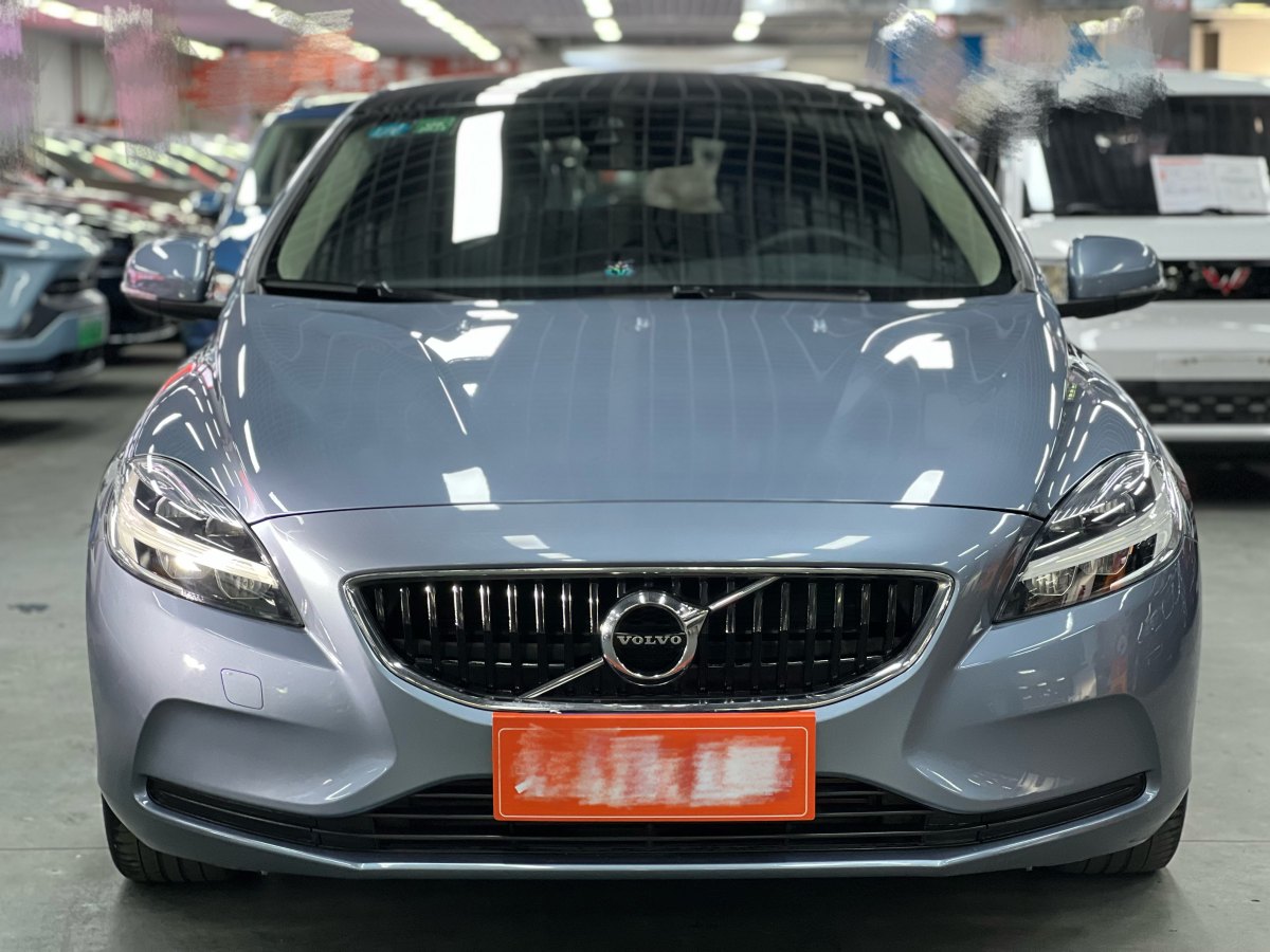 沃爾沃 V40  2018款 T3 智逸版圖片