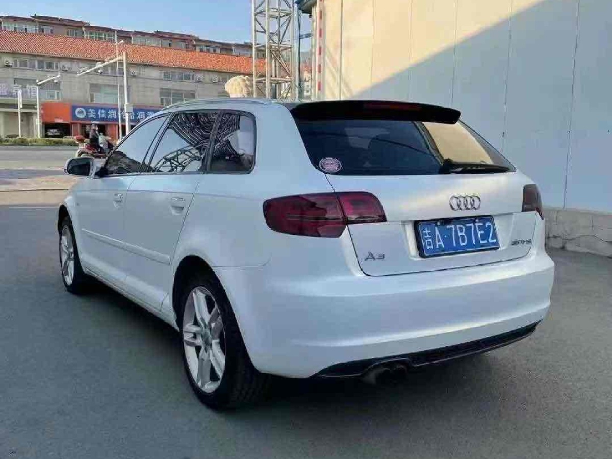 奧迪 奧迪A3  2012款 Sportback 1.8T 豪華型圖片