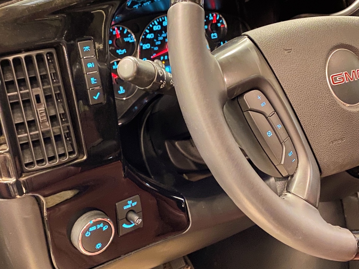 GMC SAVANA  2013款 5.3L 1500運(yùn)動版圖片