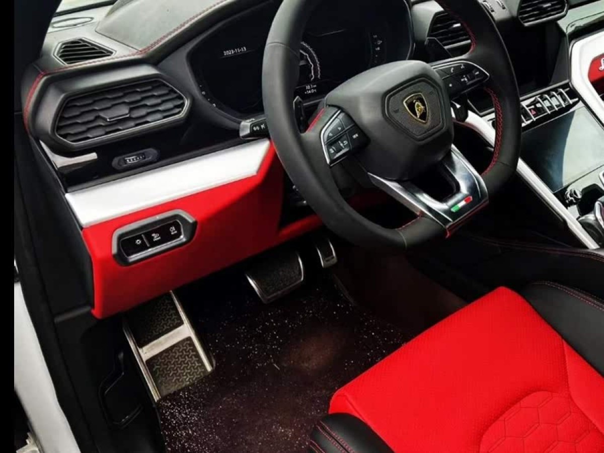 蘭博基尼 Urus  2018款 4.0T V8圖片