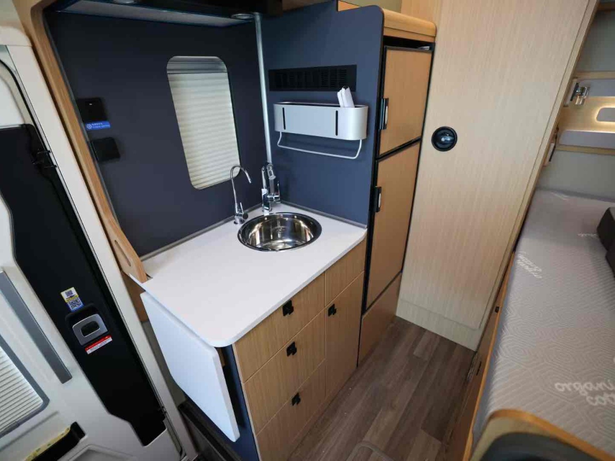 東風 御風房車  C型房車圖片